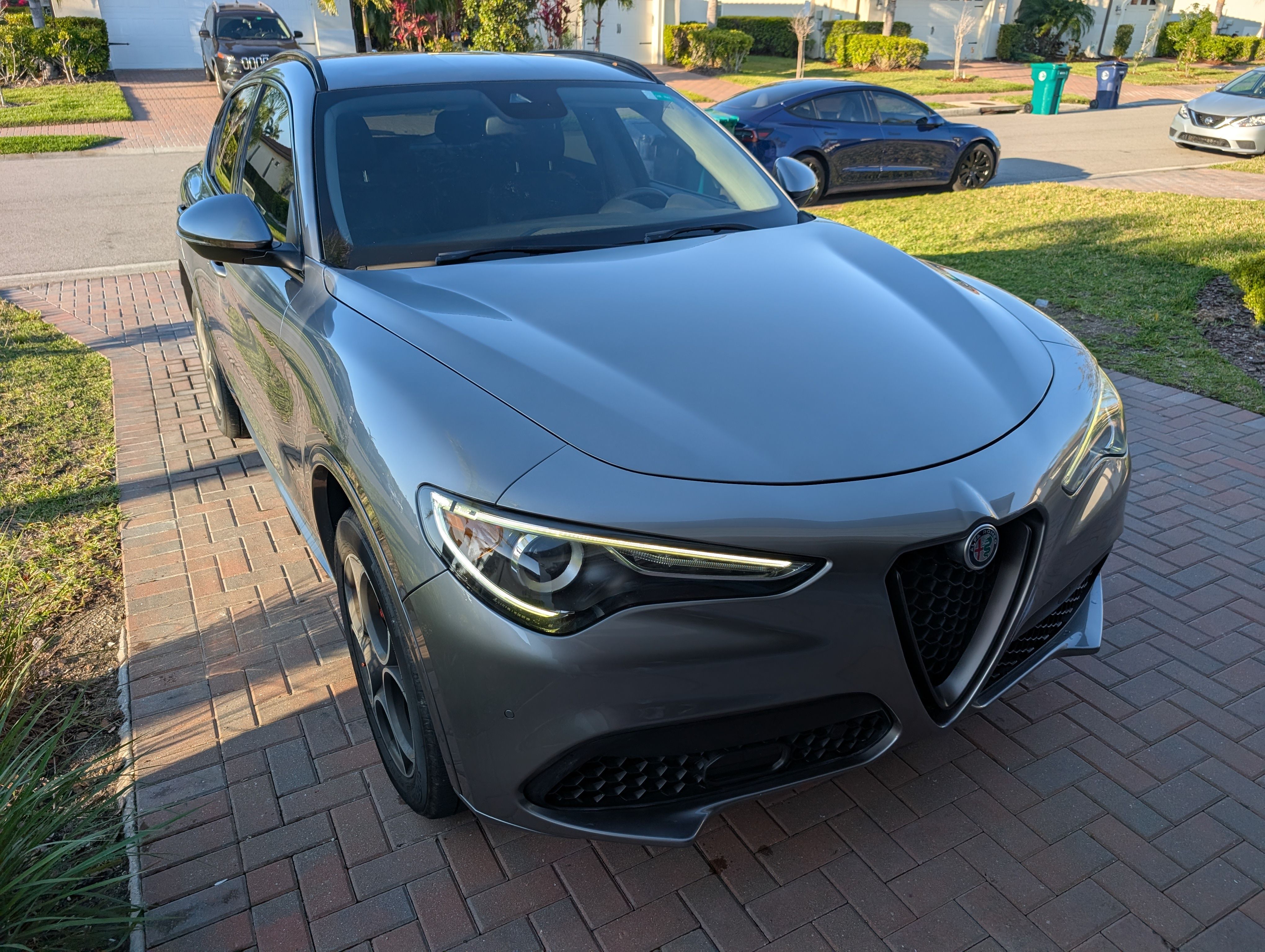 Used 2020 Alfa Romeo Stelvio Sport w/ Quick Order Package 22K Sport RWD image 1