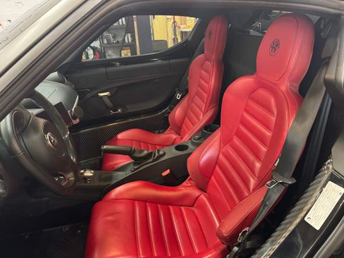 Used 2017 Alfa Romeo 4C Coupe w/ Coupe Track Package 1 RWD image 11