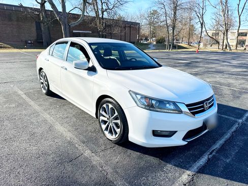 Used 2014 Honda Accord Sport image 12