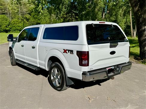 Used 2017 Ford F150 XLT w/ Equipment Group 302A Luxury AWD/4WD image 5