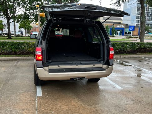 Used 2013 Ford Expedition EL King Ranch RWD image 6