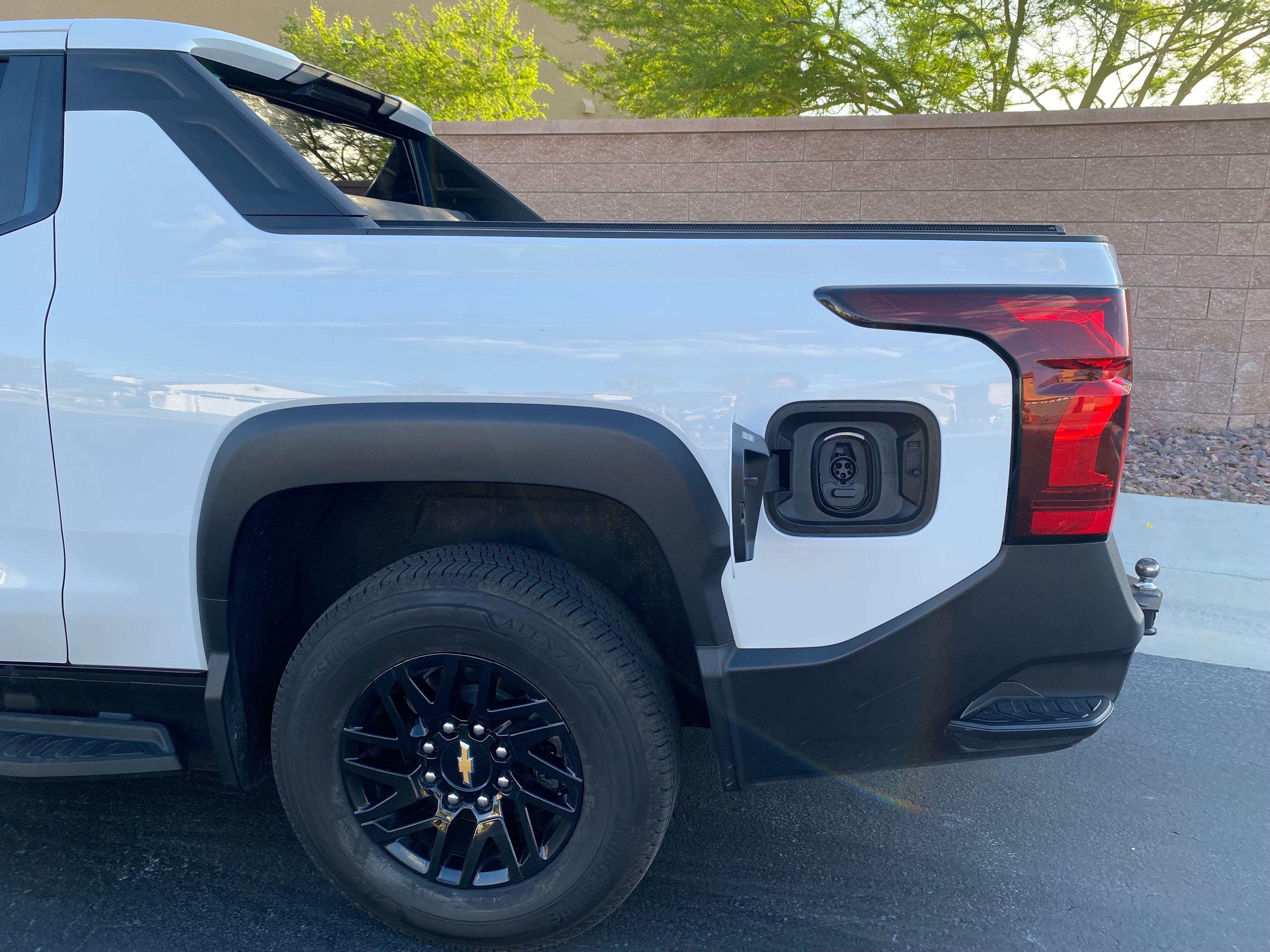Used 2024 Chevrolet Silverado EV W/T AWD/4WD image 18
