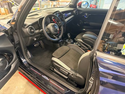 Used 2021 MINI Cooper John Cooper Works w/ Driver Assistance Package FWD image 16