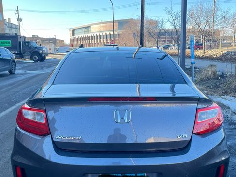 Used 2015 Honda Accord EX-L image 2