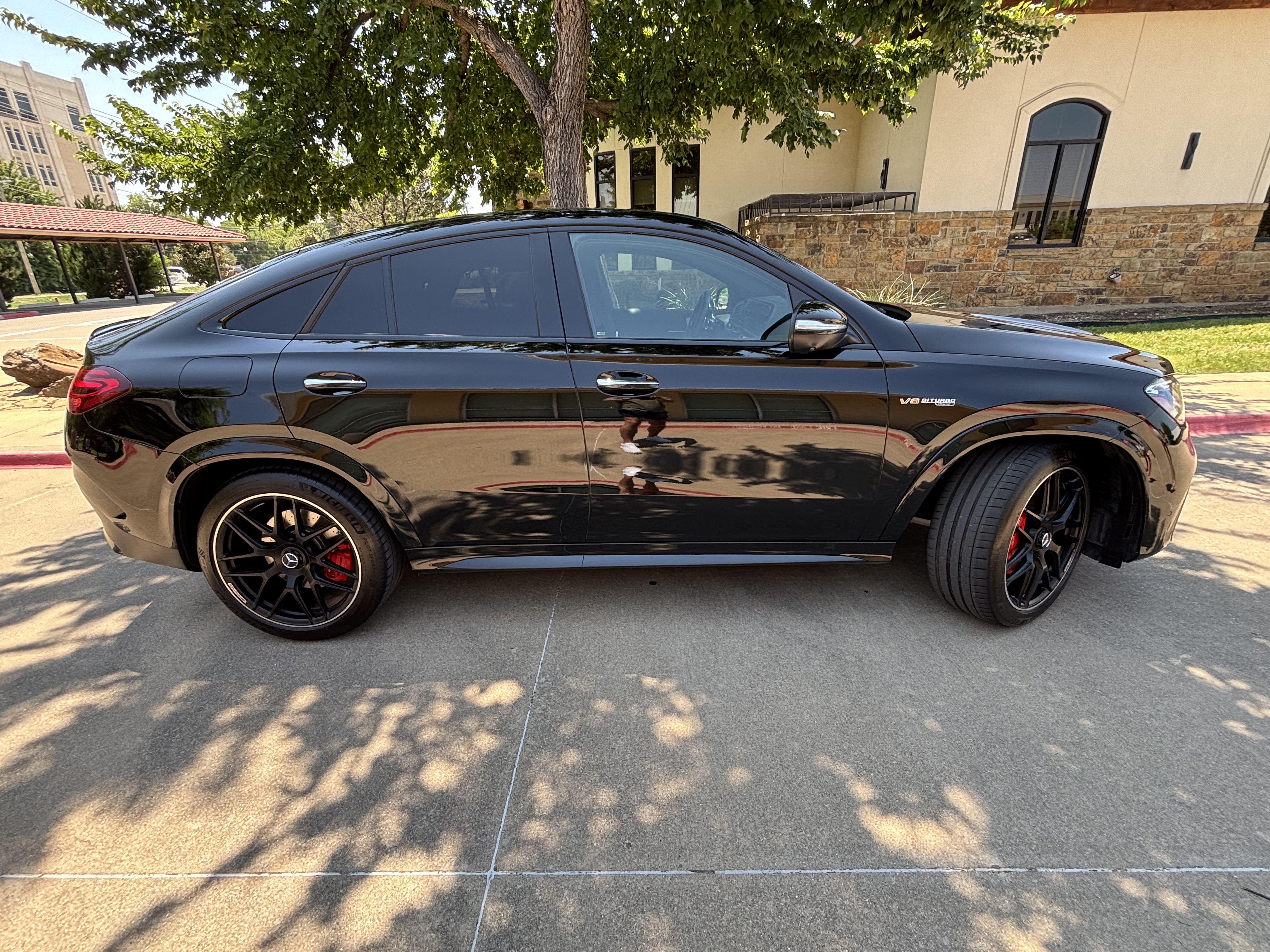 Used 2025 Mercedes-Benz GLE 63 AMG S image 4