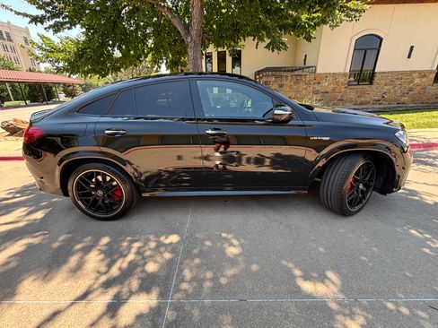 Used 2025 Mercedes-Benz GLE 63 AMG S image 4