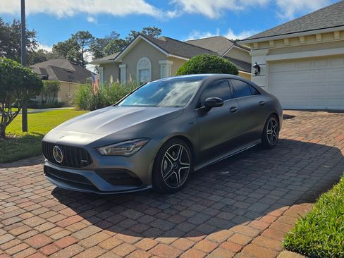 Used 2022 Mercedes-Benz CLA 35 AMG 4MATIC image 4