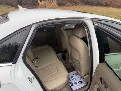 Used 2012 Audi A4 2.0T Premium w/ Style Pkg image 9