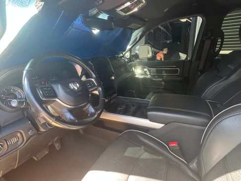 Used 2019 RAM 3500 Laramie image 17