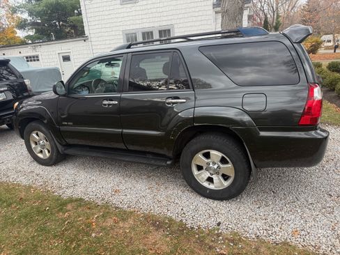 Used 2007 Toyota 4Runner Sport image 5