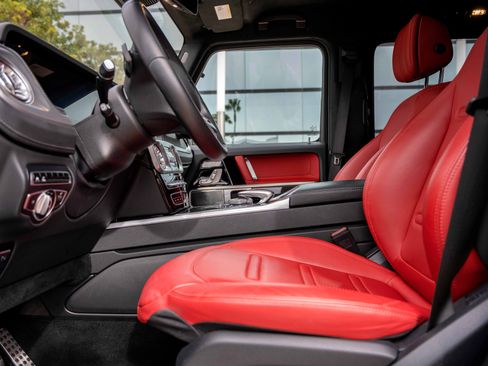 Used 2021 Mercedes-Benz G 550 image 22