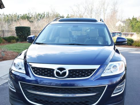 Used 2010 MAZDA CX-9 Grand Touring w/ Moonroof & Bose Audio Pkg image 1