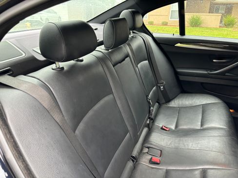 Used 2013 BMW 550i xDrive Sedan image 6