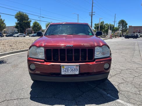Used 2007 Jeep Grand Cherokee Laredo AWD/4WD image 9