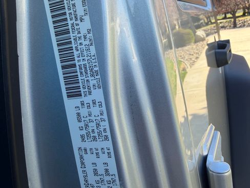 Used 2007 Jeep Wrangler Unlimited Rubicon w/ PWR Convenience Group image 27