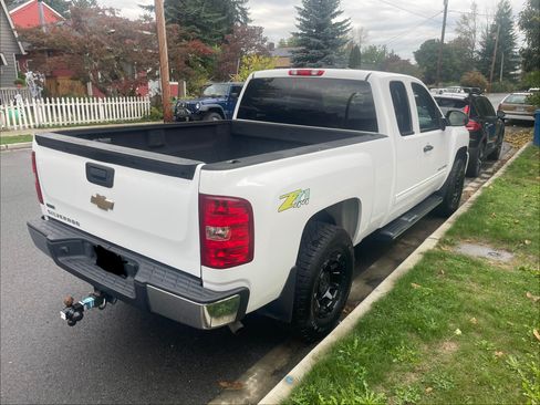 Used 2011 Chevrolet Silverado 1500 LT w/ All-Star Edition image 5