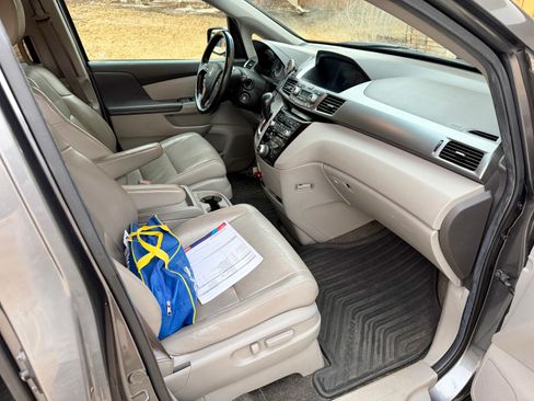 Used 2012 Honda Odyssey Touring image 22