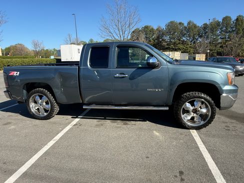Used 2011 GMC Sierra 1500 SLE w/ Power Tech Package image 14