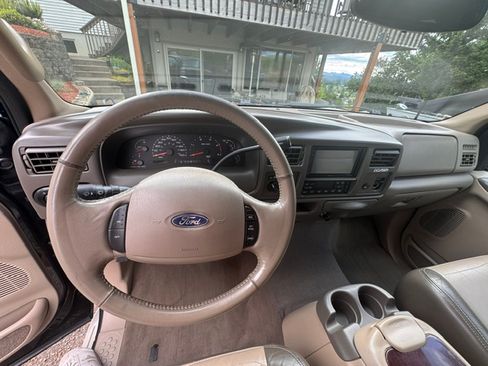 Used 2003 Ford Excursion Eddie Bauer AWD/4WD image 10