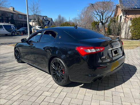 Used 2018 Maserati Ghibli S Q4 image 2