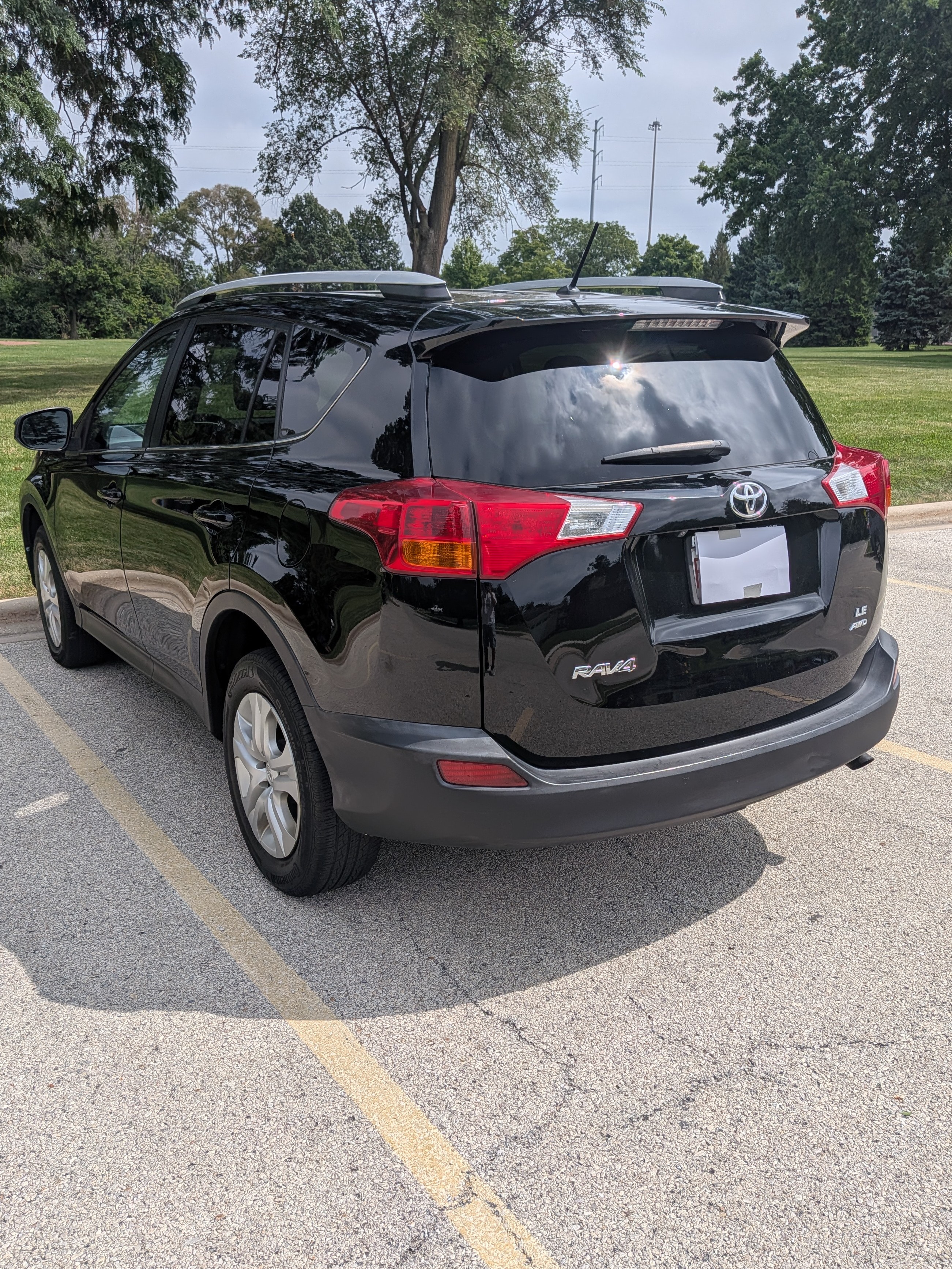Used 2014 Toyota RAV4 LE AWD/4WD image 5