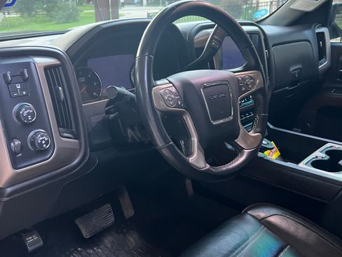 Used 2018 GMC Sierra 1500 Denali w/ Denali Ultimate Package image 8