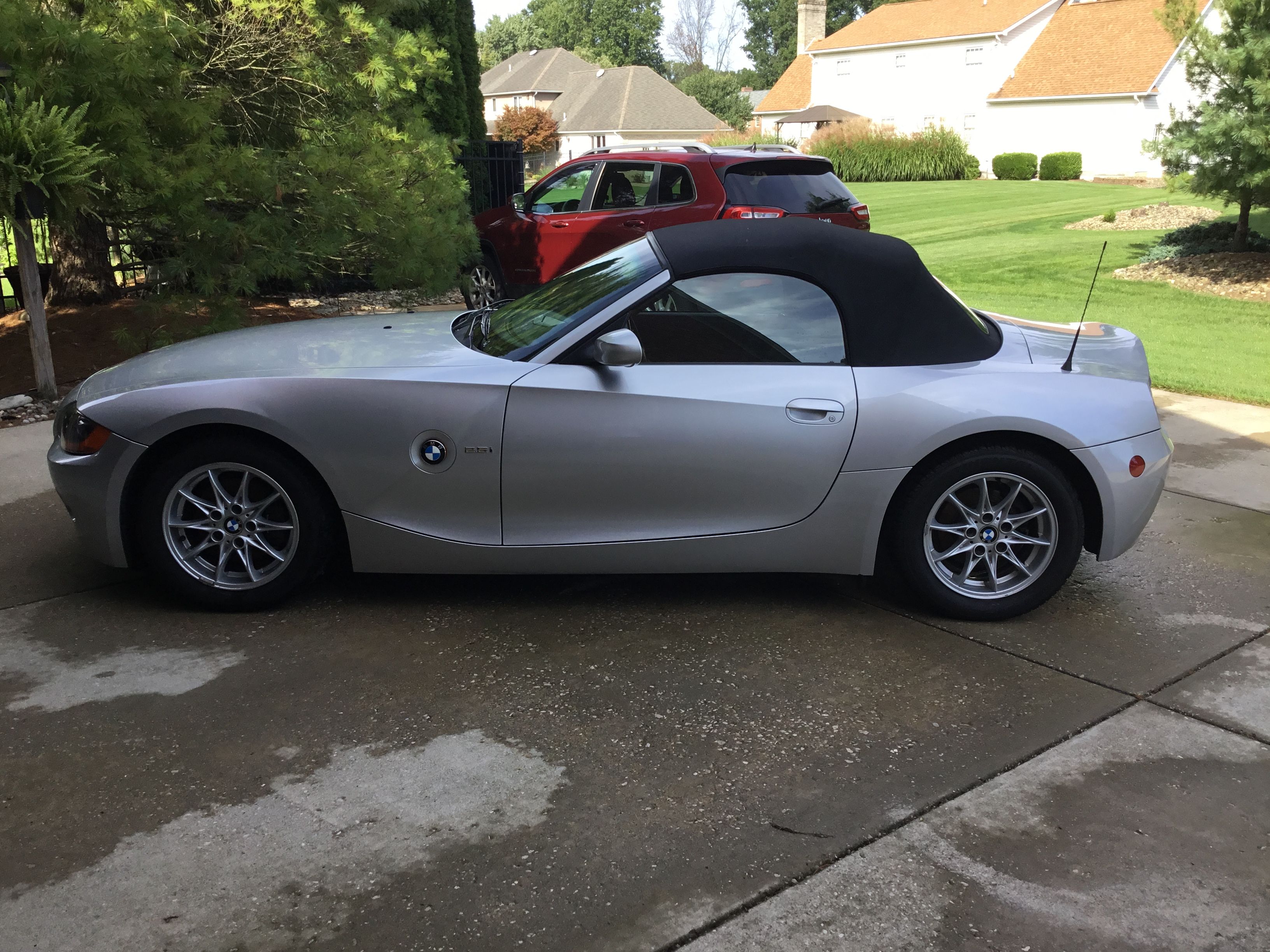 Used 2003 BMW Z4 2.5i RWD image 9