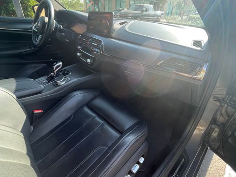 Used 2022 BMW M5 w/ Competition Package AWD/4WD image 21
