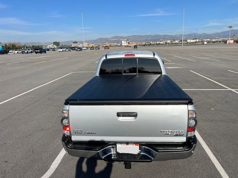 Used 2008 Toyota Tacoma PreRunner image 28