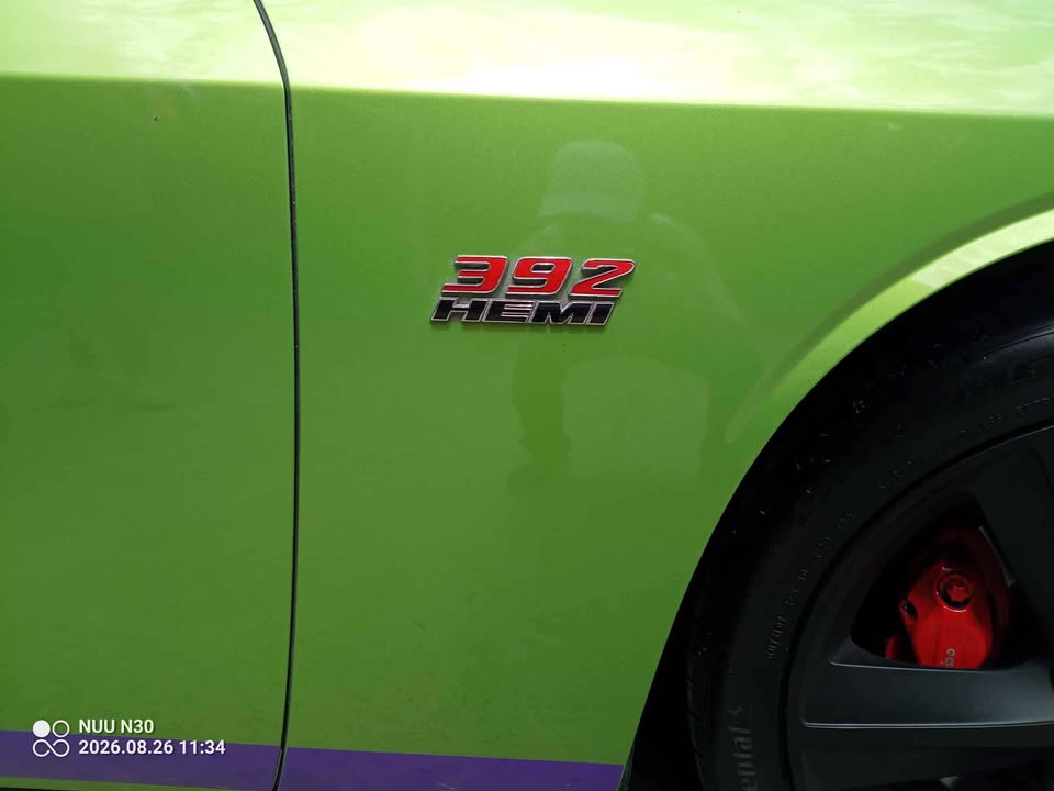 Used 2011 Dodge Challenger SRT8 w/ Green w/Envy Group RWD image 5