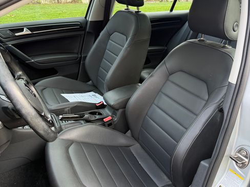 Used 2015 Volkswagen Golf SEL image 6