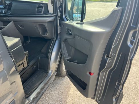 Used 2021 Ford Transit 350 XLT image 16