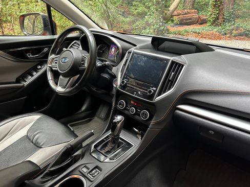 Used 2018 Subaru Crosstrek 2.0i Limited w/ Popular Package #2 image 5