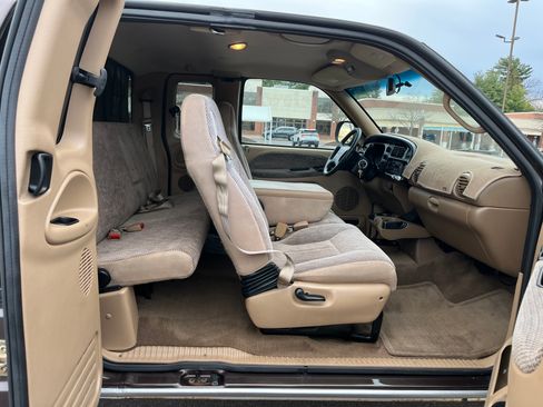 Used 1998 Dodge Ram 1500 Truck 4x4 Quad Cab image 15