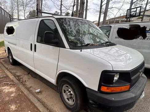 Used 2014 Chevrolet Express 3500 Extended image 1