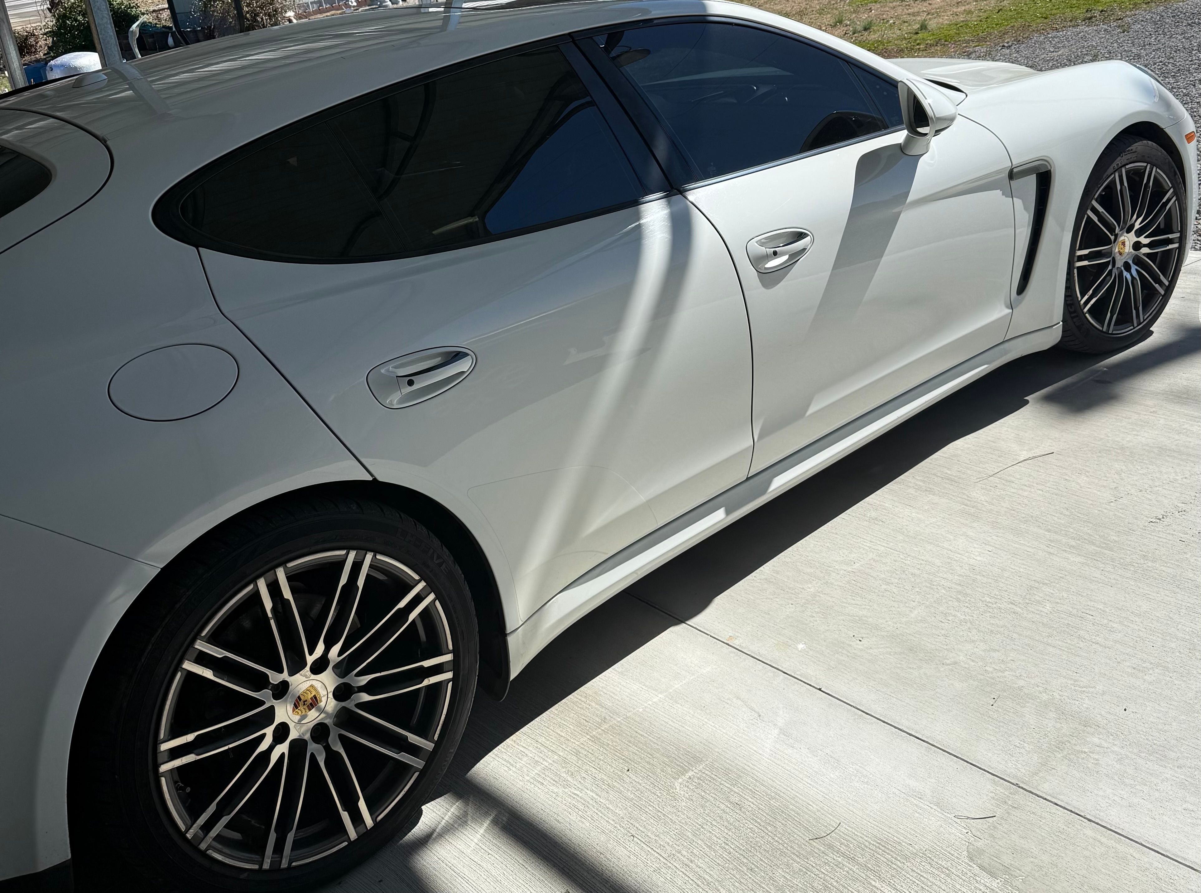 Used 2016 Porsche Panamera Edition RWD image 9