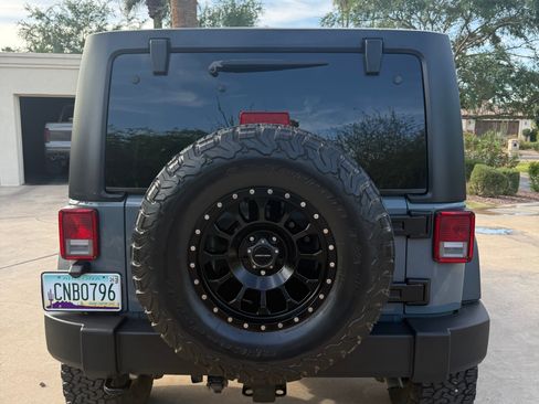 Used 2015 Jeep Wrangler Unlimited Sport w/ Quick Order Package 24S AWD/4WD image 4