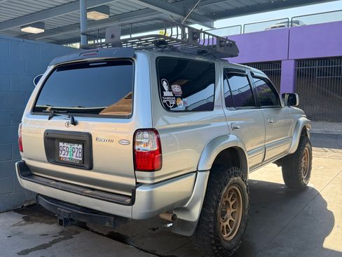 Used 1999 Toyota 4Runner Limited image 10