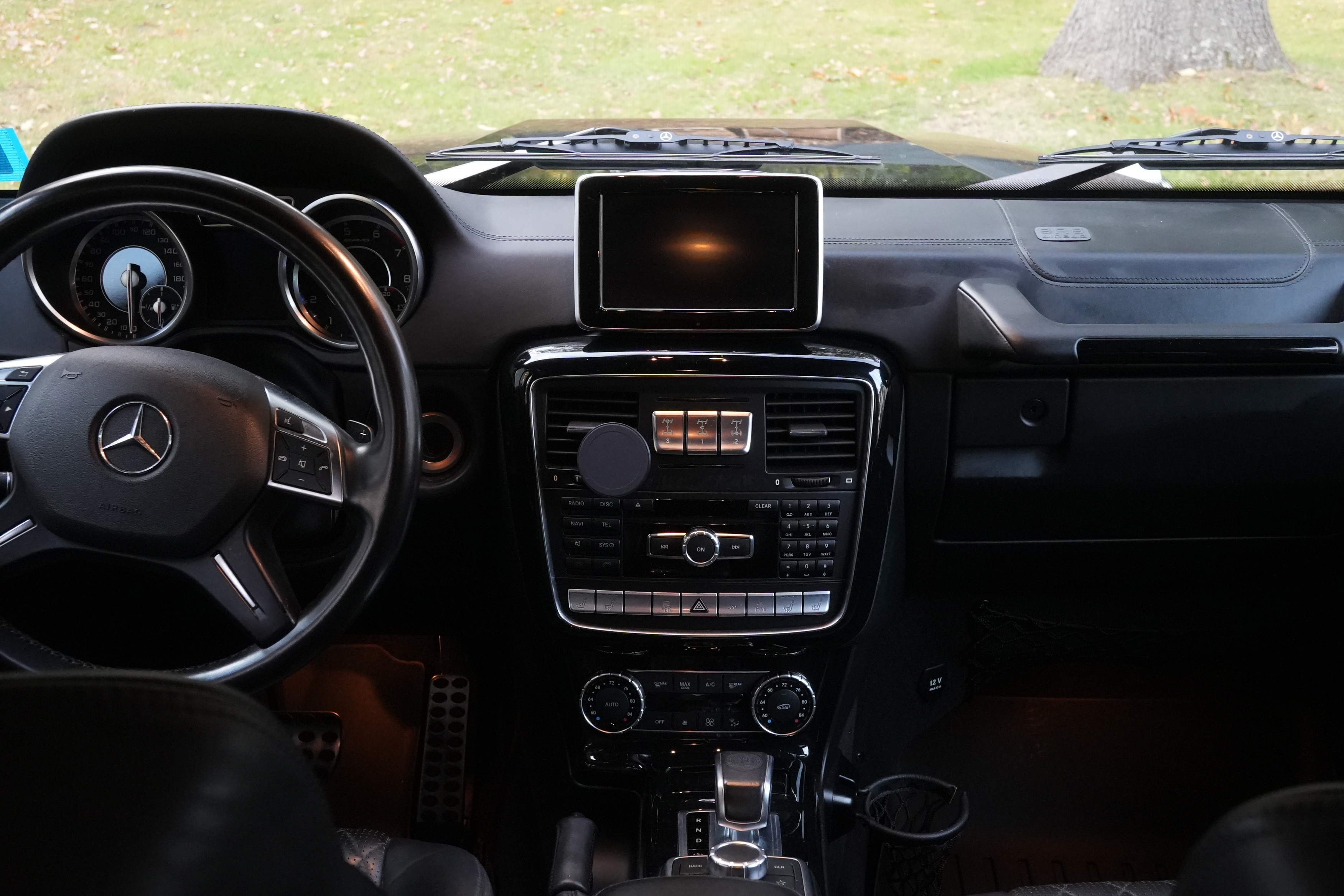 Used 2015 Mercedes-Benz G 63 AMG 4MATIC image 8