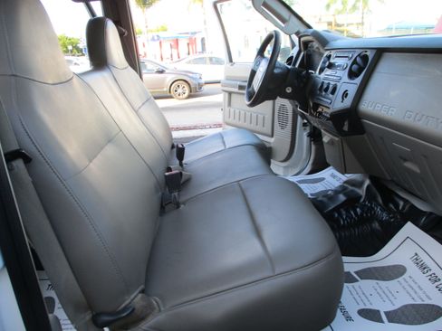 Used 2008 Ford F450 XL image 21