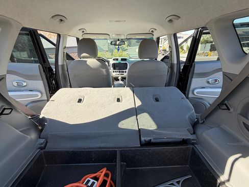 Used 2019 Kia Soul EV image 14