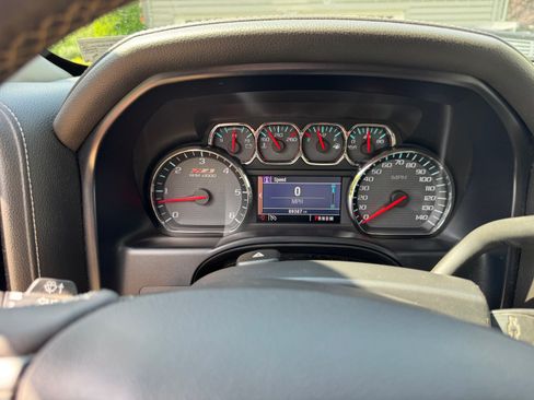 Used 2014 Chevrolet Silverado 1500 LTZ Z71 w/ LTZ Plus Package AWD/4WD image 13