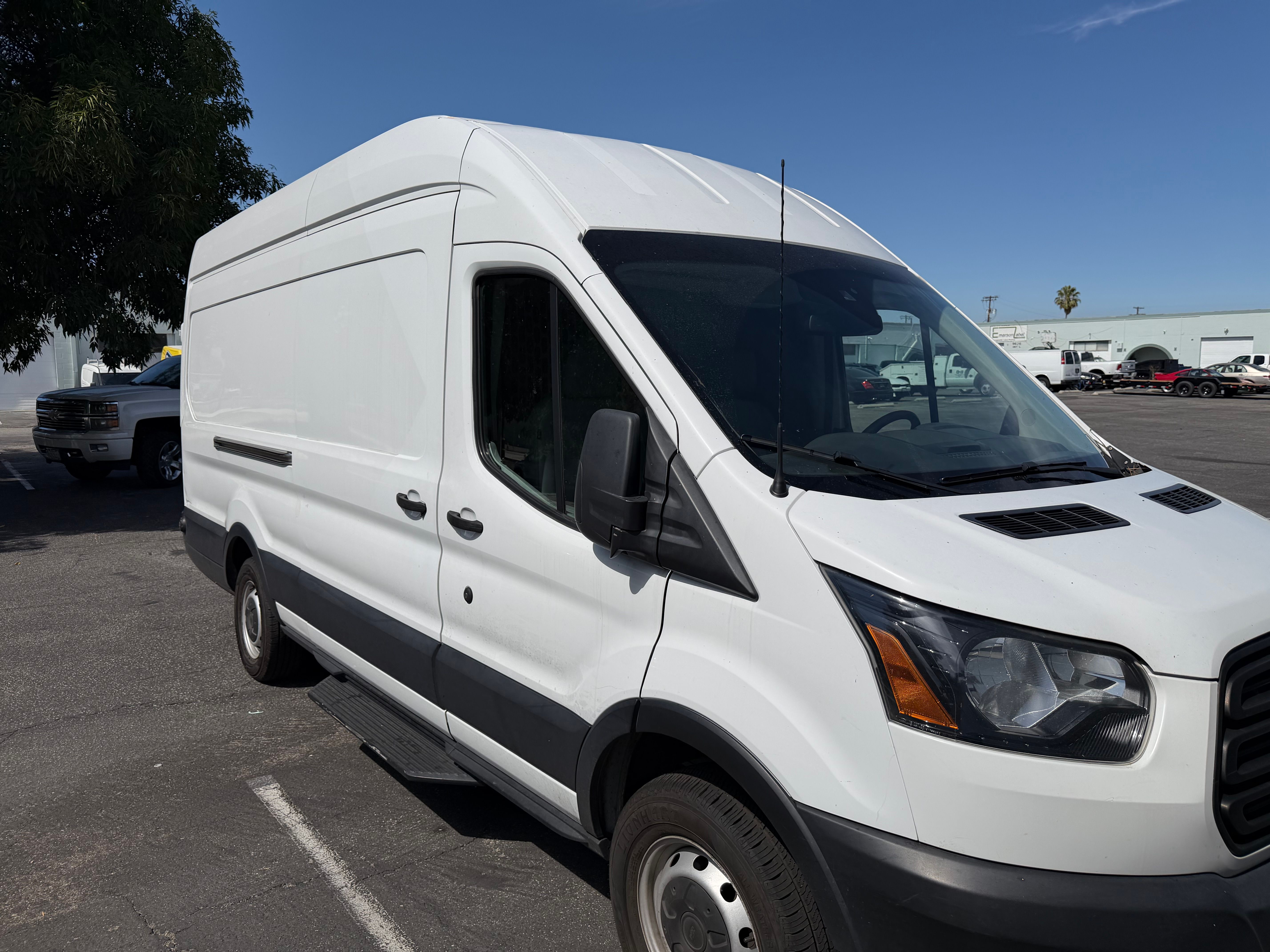 Used 2019 Ford Transit 350 148 High Roof Extended RWD image 17