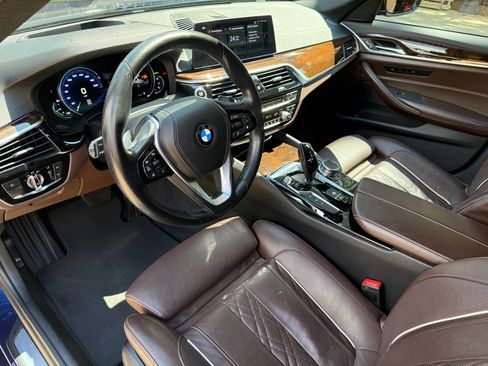 Used 2018 BMW 530e 530e iPerformance Sedan 4D image 6