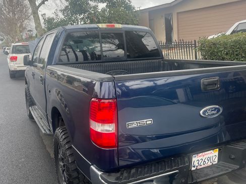 Used 2005 Ford F150 XLT image 8