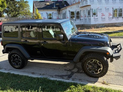 Used 2016 Jeep Wrangler Unlimited Rubicon image 1