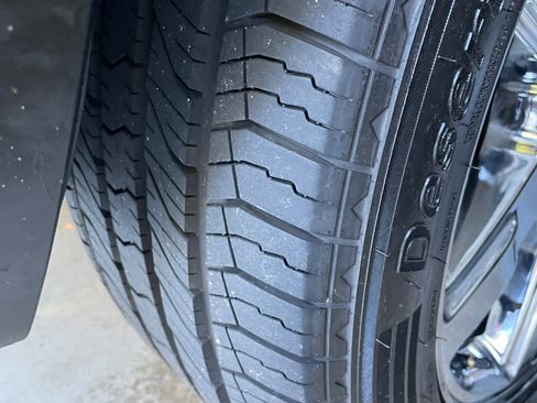 Used 2008 Cadillac Escalade 2WD image 26