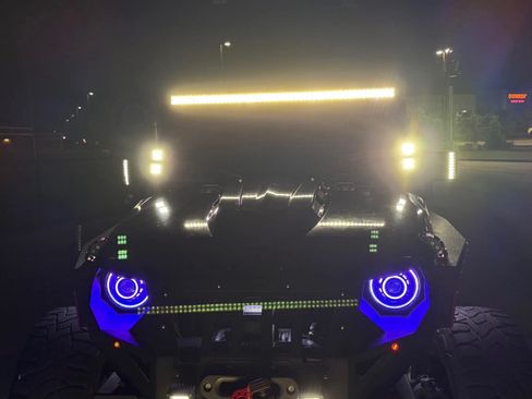 Used 2015 Jeep Wrangler Unlimited Sahara image 21