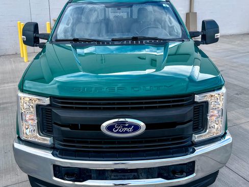 Used 2019 Ford F250 XL w/ XL Value Package image 2
