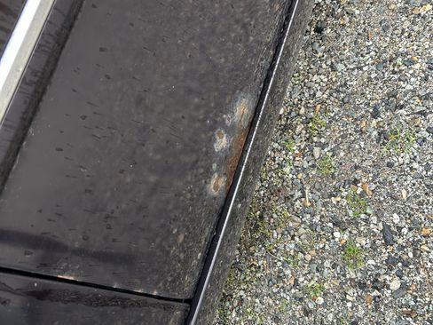 Used 2010 Chrysler 300 C w/ Luxury Group II image 8